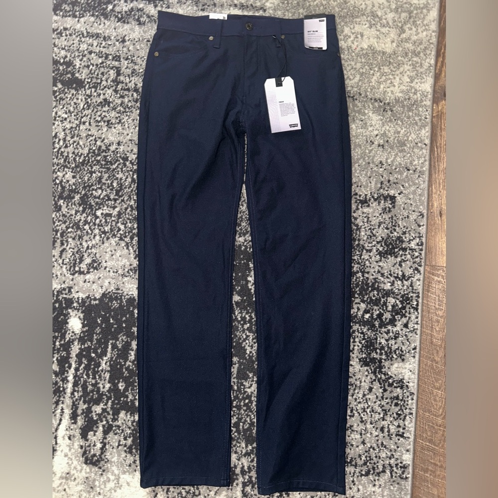 Levi's 511 Slim High Stretch Jeans in Navy - Picture 3 of 5